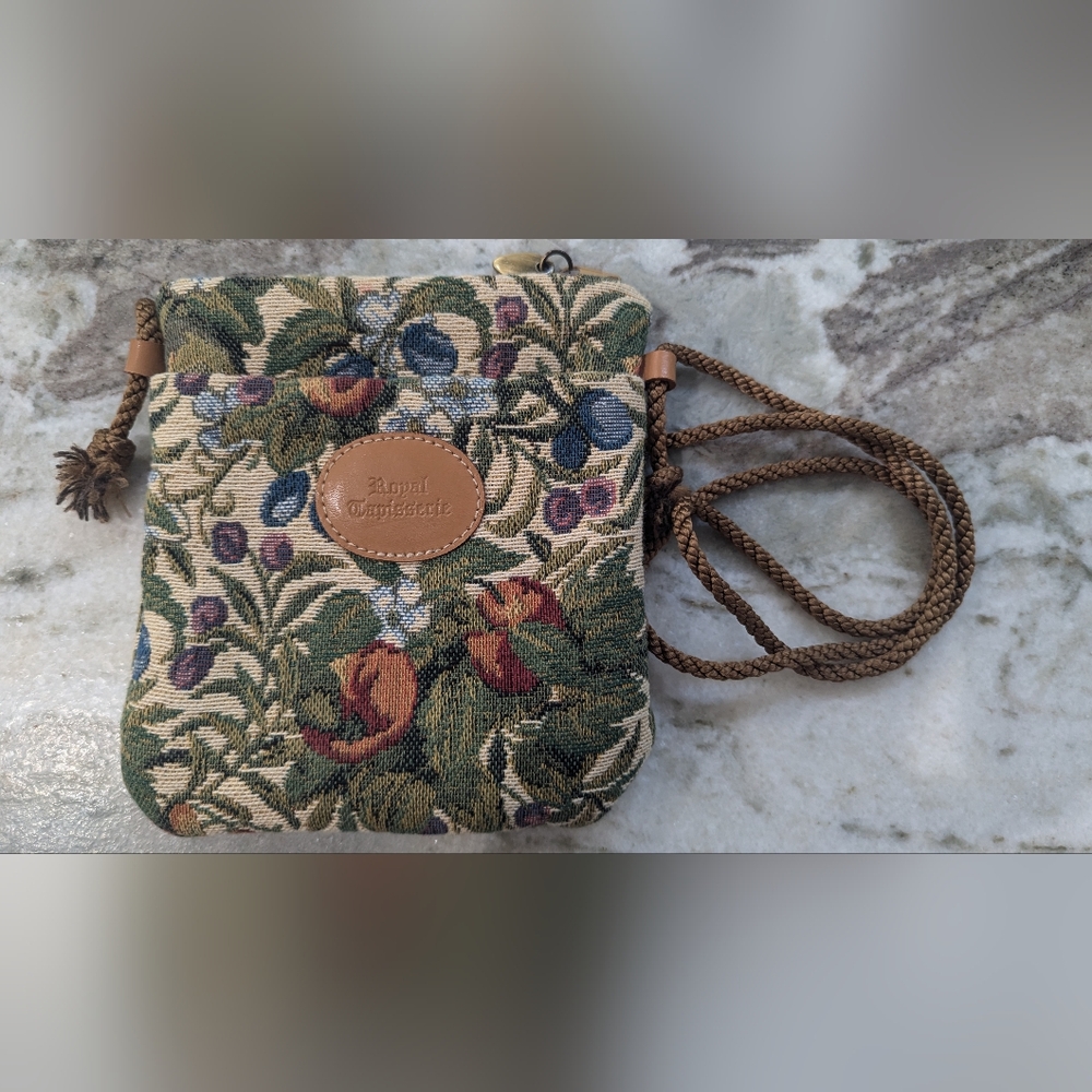 NWOT Royal Tapisserie Crossbody Bag Traditional Tapestry Plum Tree Pattern